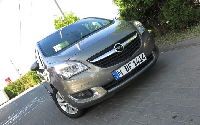 Opel Meriva cena 29900 przebieg: 160000, rok produkcji 2015 z Goleniów małe 562